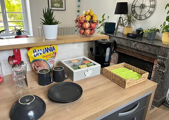 Habitación en casa particular Clos Sanouva, Fougere *